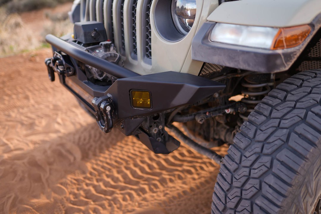 DV8 Offroad FBJL-07 FS-7 Jeep JL/JT Steel Bumper
