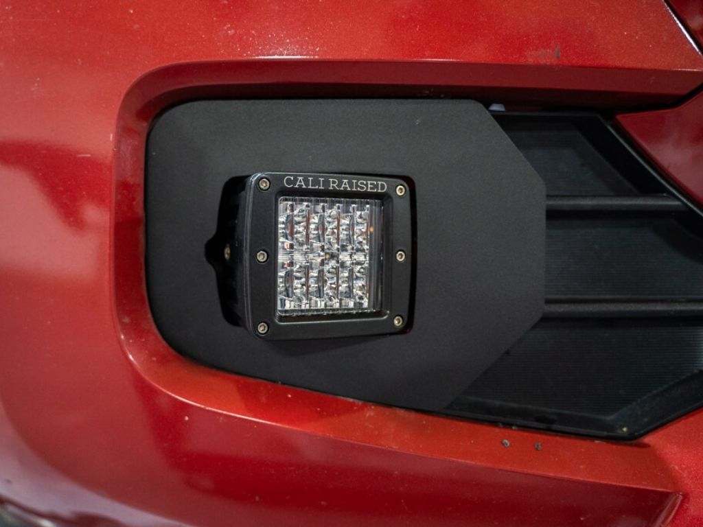 Cali Raised LED CR2532 18W Tacoma Fog Lights, Pair - image 4