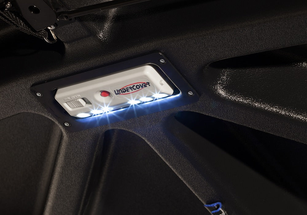 Undercover Uc4148 Tonneau Cover - image 6