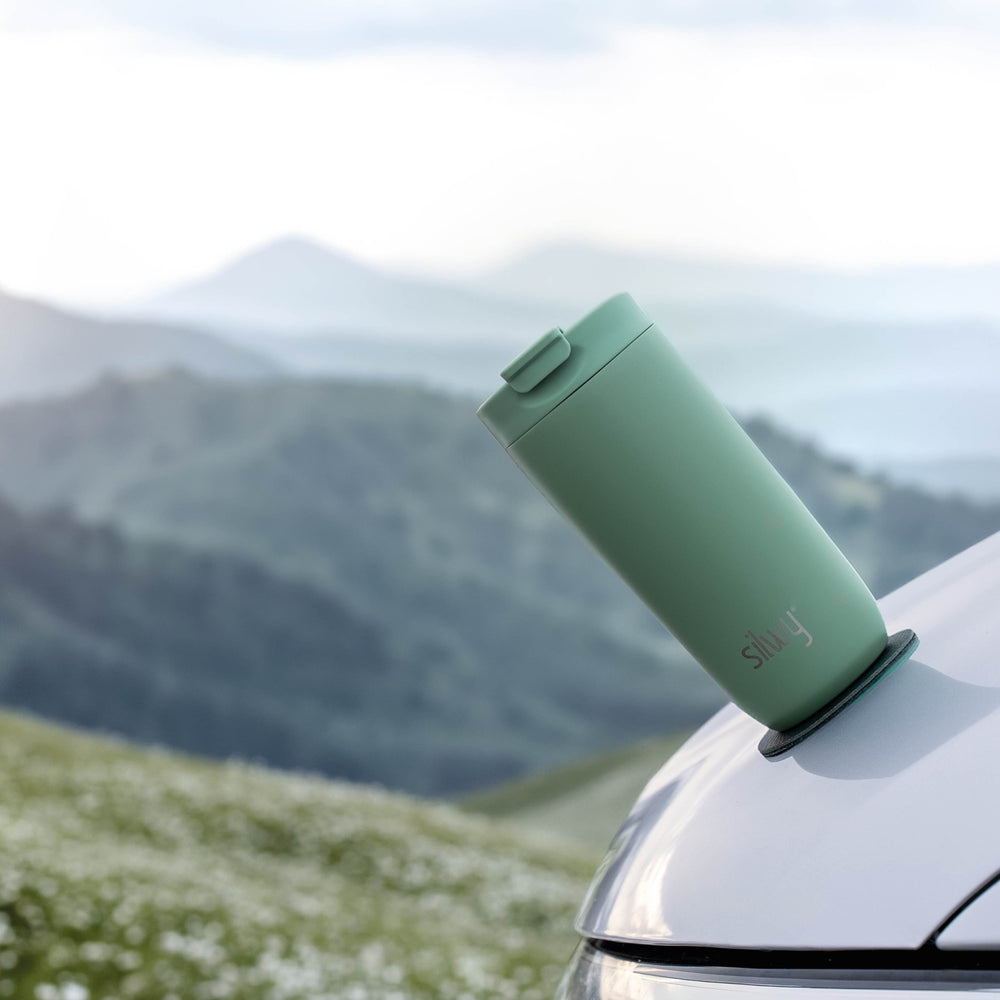Silwy Magnetic Sy-Tc-Sa Insulated Travel Mug and Pad