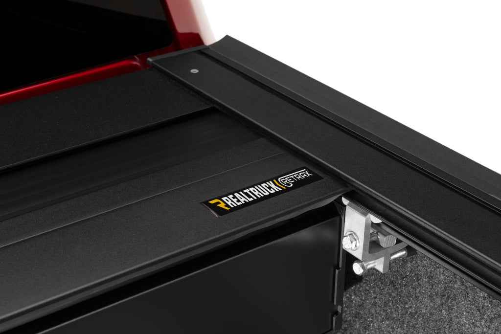 Retrax T-60462 RetraxONE XR Tonneau Cover for Chevy/GMC