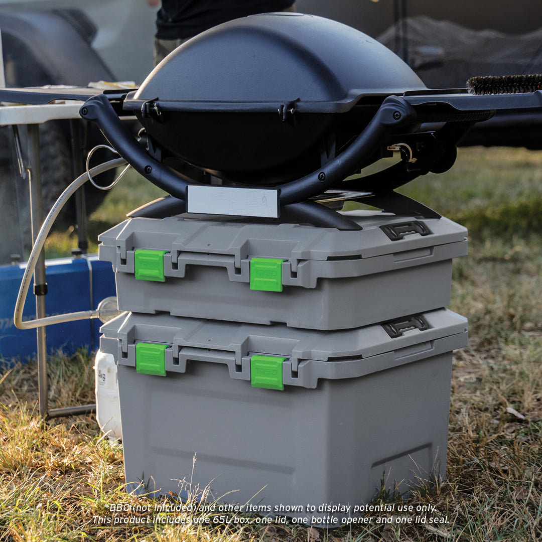 Tred T54SBMG GT 17.17-Gallon Storage Box