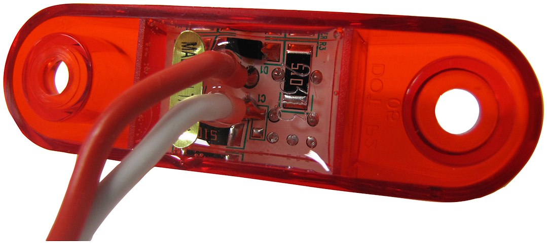 Peterson Mfg. M168r Vehicle Clearance Lamp