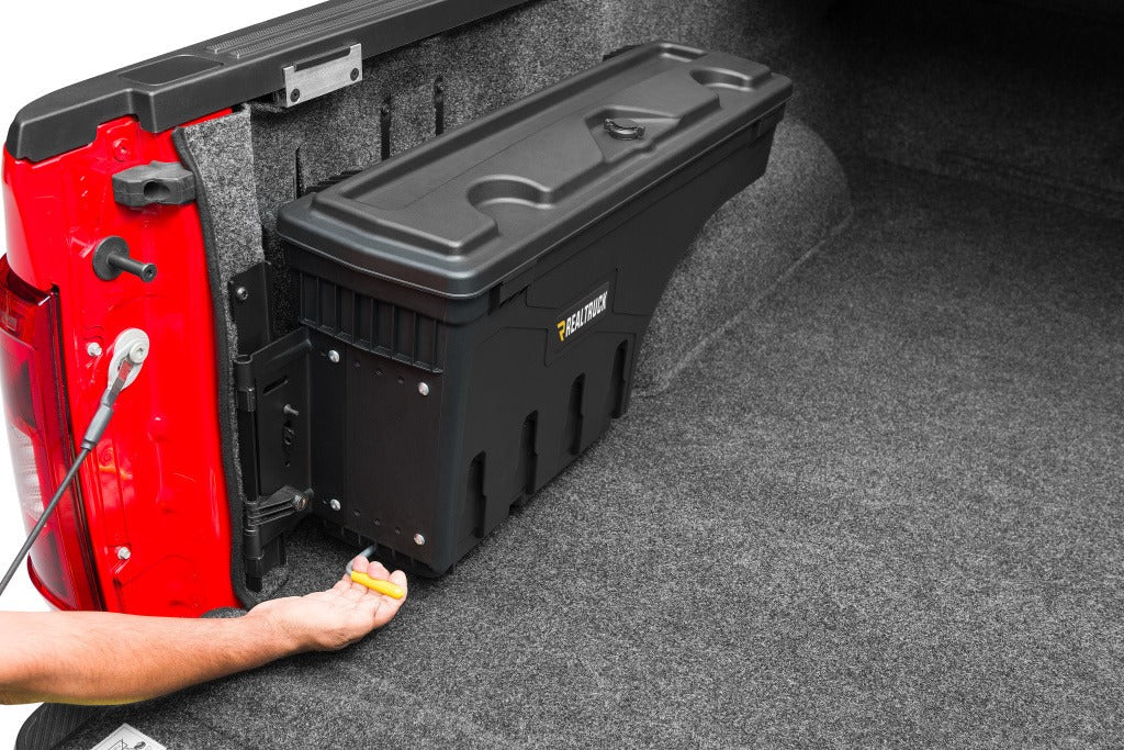 Undercover Sc203d Tool Box - image 14