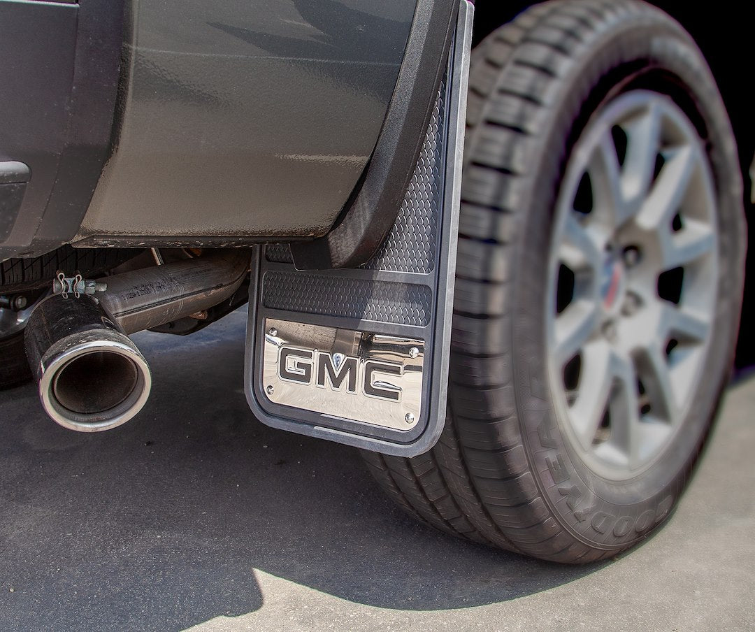 Plasticolor 001842R01 GMC Rear Mud Flaps, Set of 2