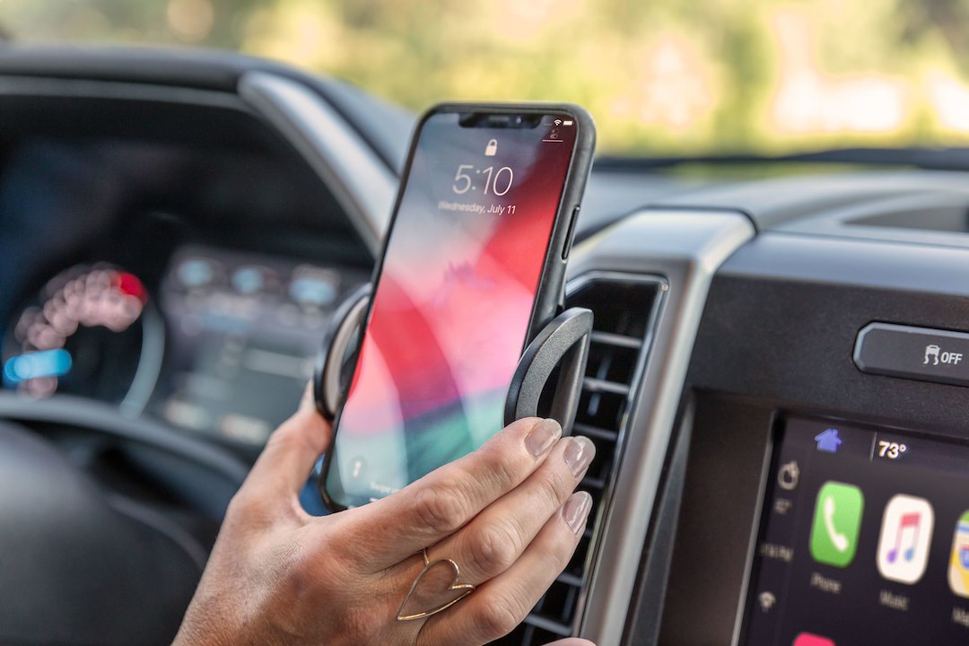 Husky Liners 87000 Claw Vent Phone Holder