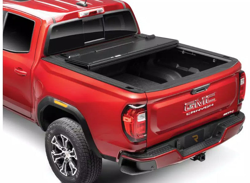Bak Industries 226352 Tonneau Cover - image 1