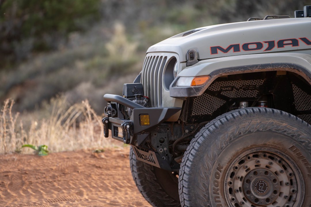DV8 Offroad FBJL-07 FS-7 Jeep JL/JT Steel Bumper