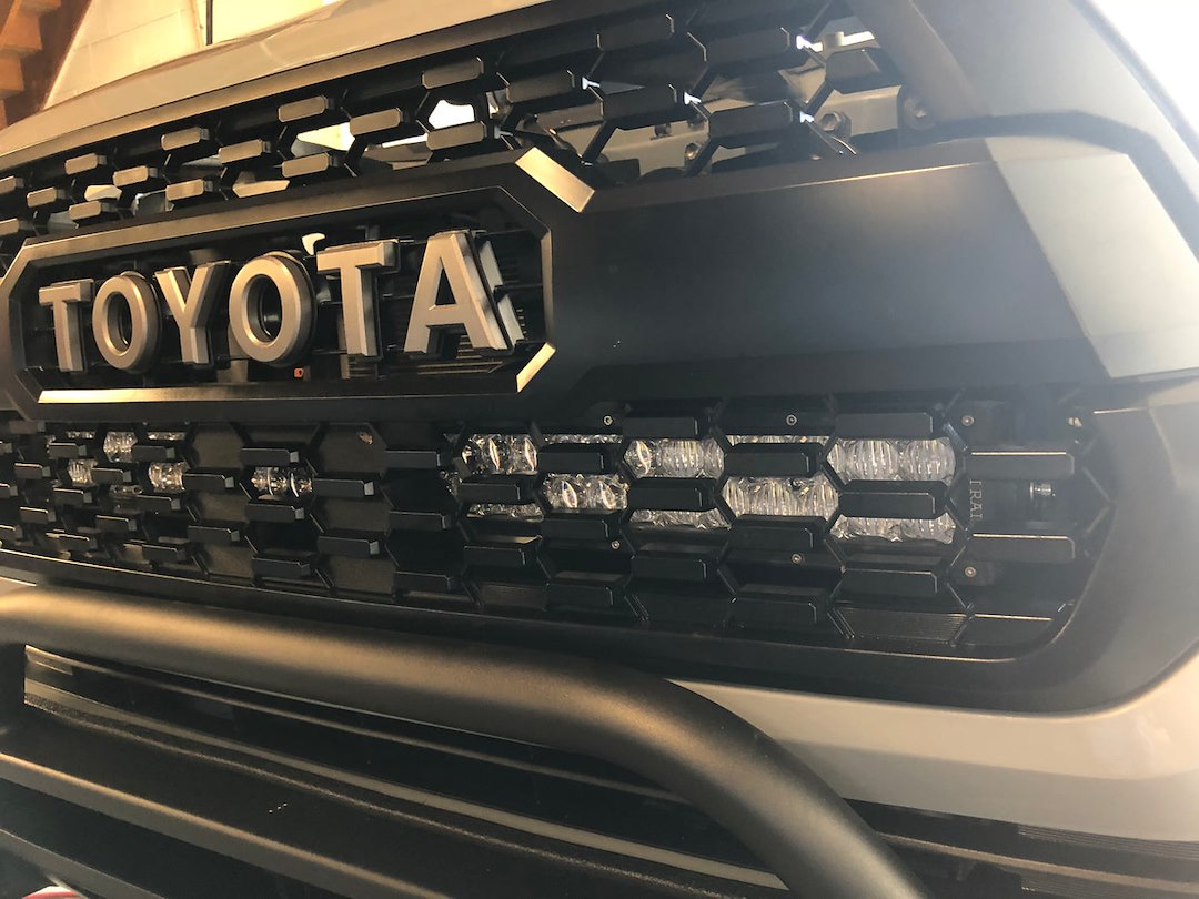 Cali Raised LED CR2571 Tacoma 32-Inch Upper-Grille Spot Bar - image 6