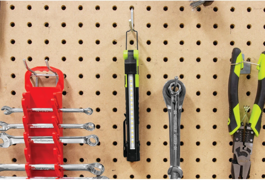 Performance Tool W2645 Flashlight