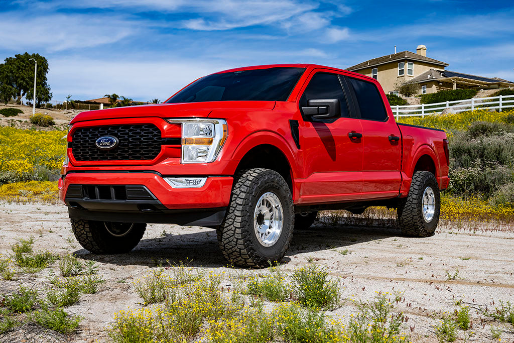 Icon Vehicle Dynamics 91825 2.5 Strut Coilover for F150 4WD