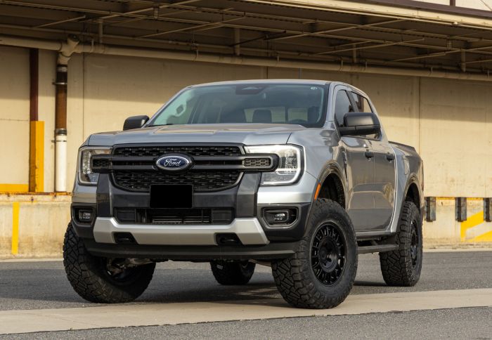 ReadyLift 66-24200 1.5-Inch Leveling Kit for 2024-Up Ranger