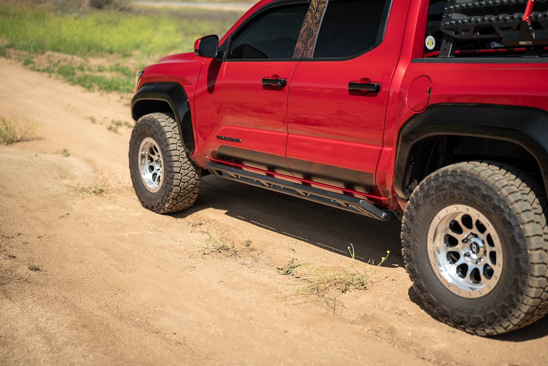 DV8 Offroad SRTT1-04 Tacoma Rock Sliders with Steps