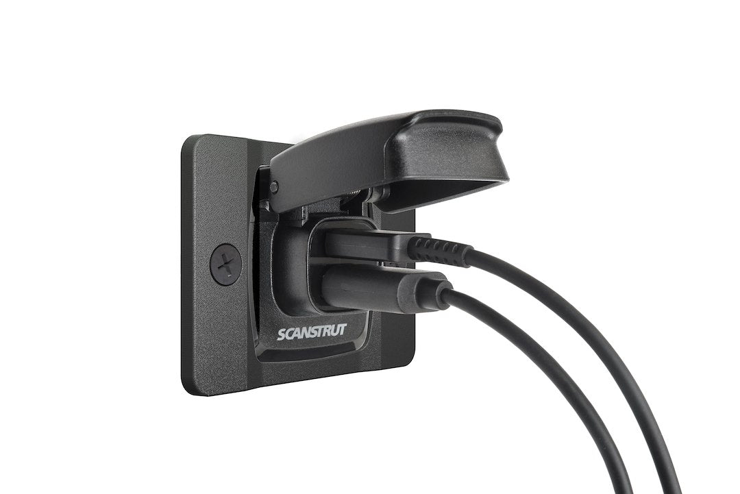 Scanstrut Sc-Usb-F2 Usb Outlet - image 3