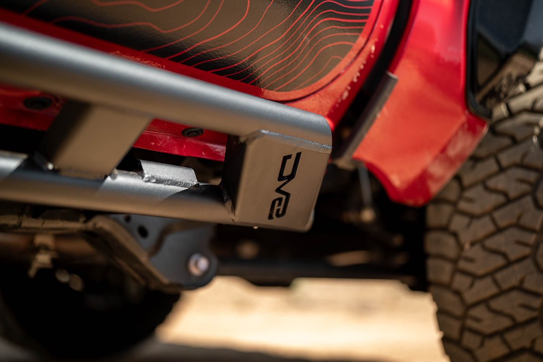 DV8 Offroad SRTT1-04 Tacoma Rock Sliders with Steps