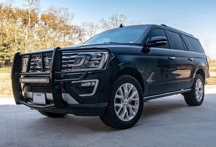 Ranch Hand GGF19HBL1C Legend Grille Guard for Expedition