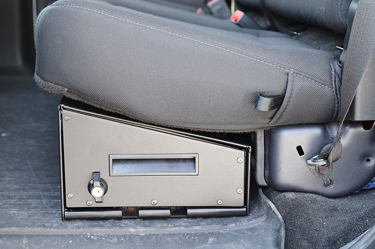 Dee Zee Dz701 Under Seat Storage Unit - image 6