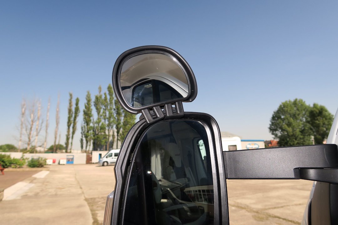 Milenco America Mil-3100 Blind Spot Mirror - image 2