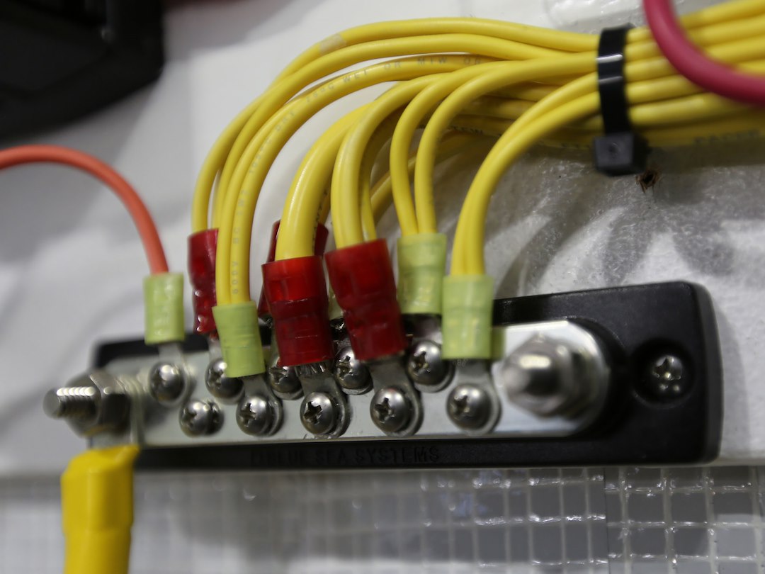 Blue Sea 2300-Bss Busbar - image 3