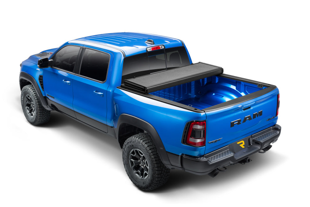 Extang 88430 Solid Fold ALX Aluminum Tonneau Cover