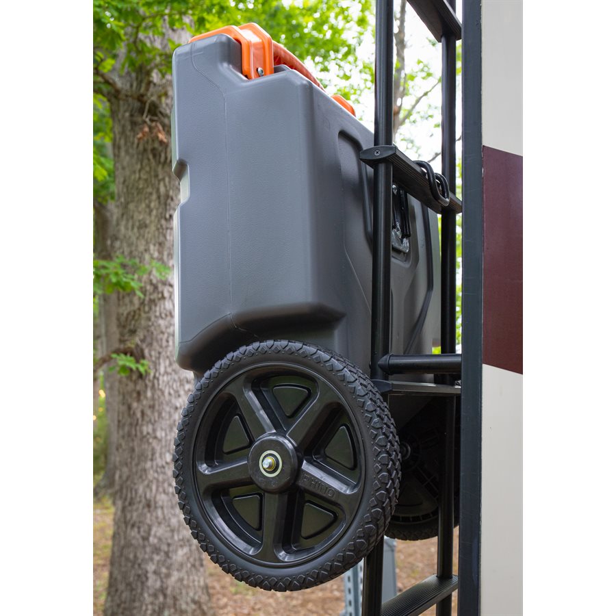 Camco 39000 Portable Waste Holding Tank - image 16