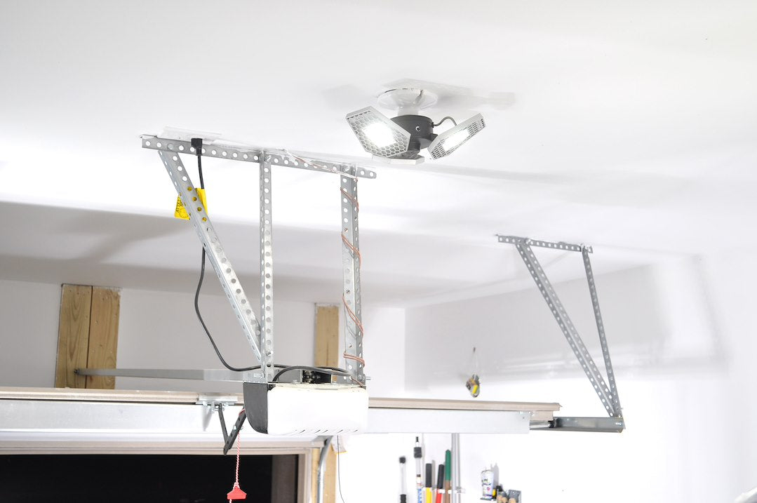 STKR Concepts 00342-2 TRILIGHT Motion LED, 4,000 Lumens