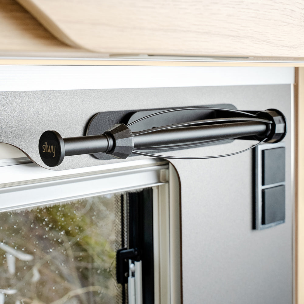 Silwy Magnetic Krh-B-L Paper Towel Holder - image 3