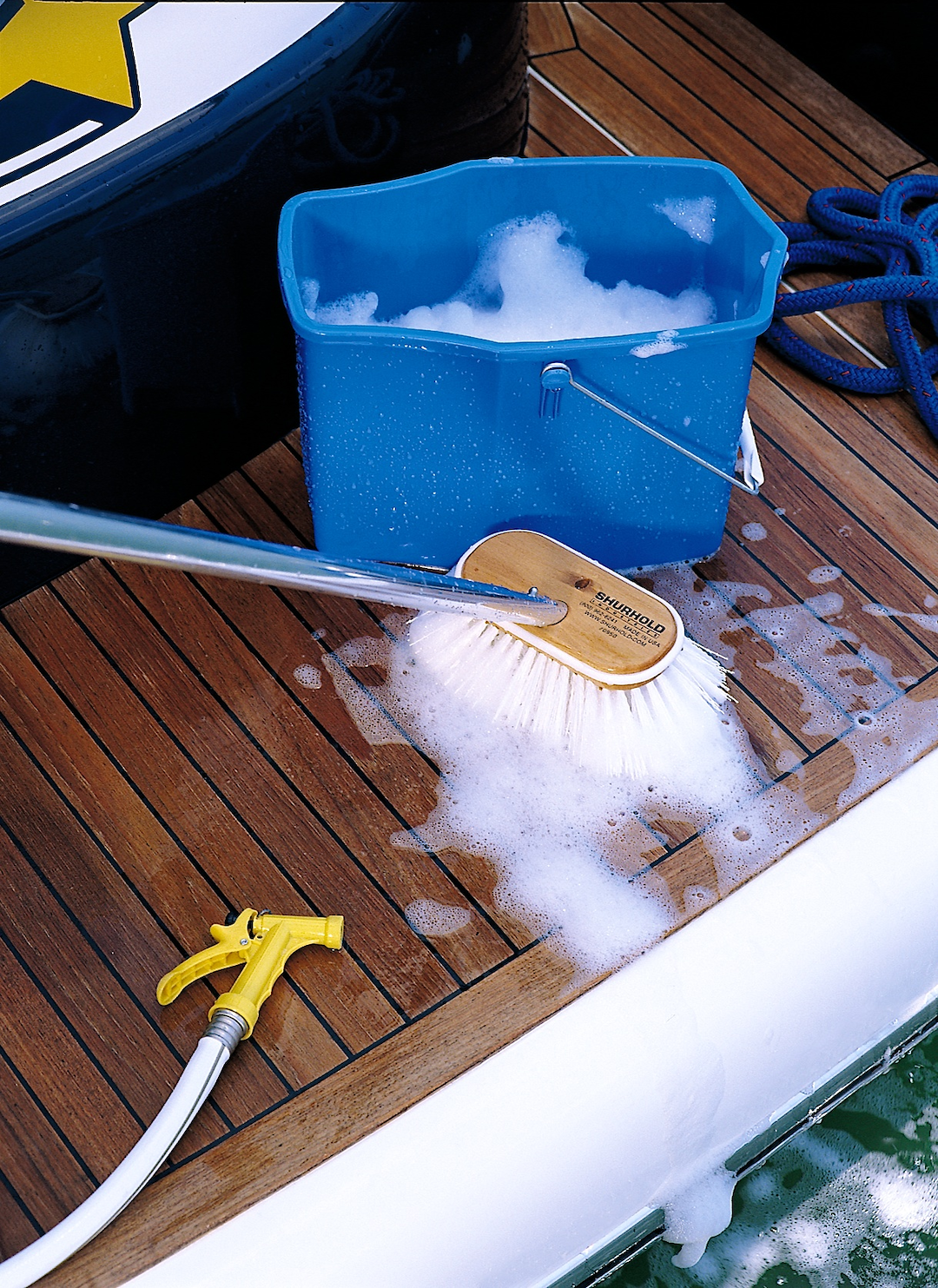 Shurhold 950 Scrub Brush - image 3
