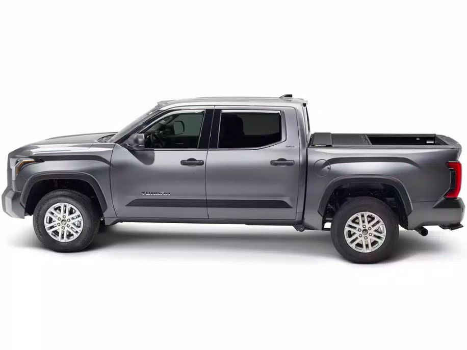 Roll-N-Lock 533A-XT A-Series XT Tonneau Cover