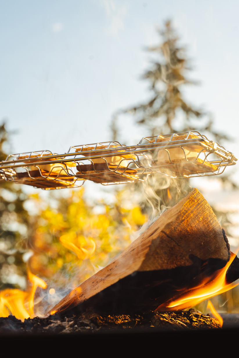 Coghlan's Campfire Grill Basket (1230)