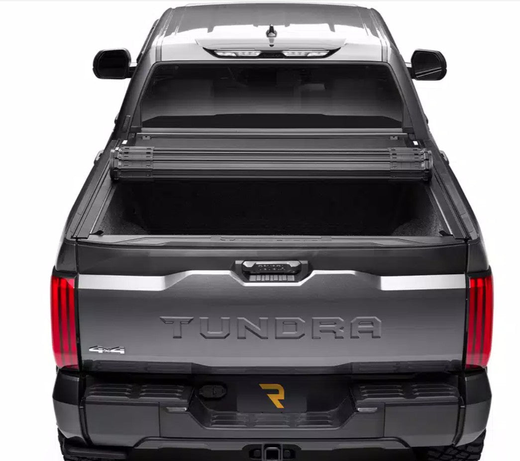 BAK Industries Revolver X4TS Aluminum/ Vinyl Tailgate Handle Lock Tonneau Cover 80331RK - image 8