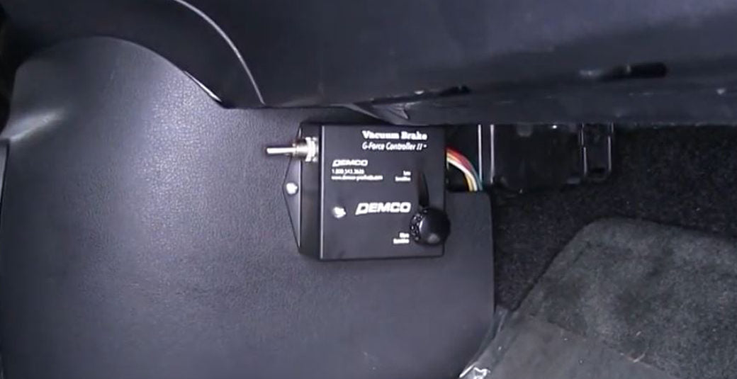 Demco Rv 9599018 Towed Vehicle Brake Control - image 4