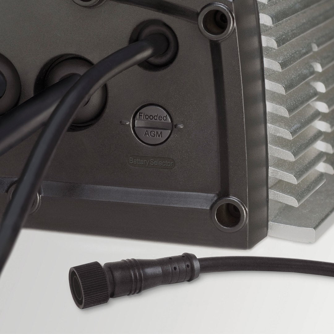 Pro Mariner 52024 Battery Charger - image 4
