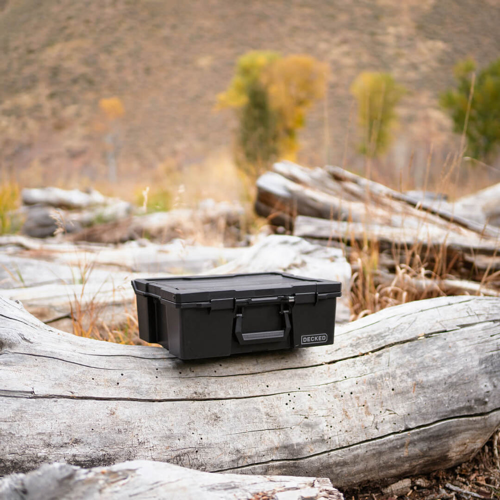 Decked A0020-HRAK-BLK Halfrack 32 Black 1.1-Cu-Ft Organizer