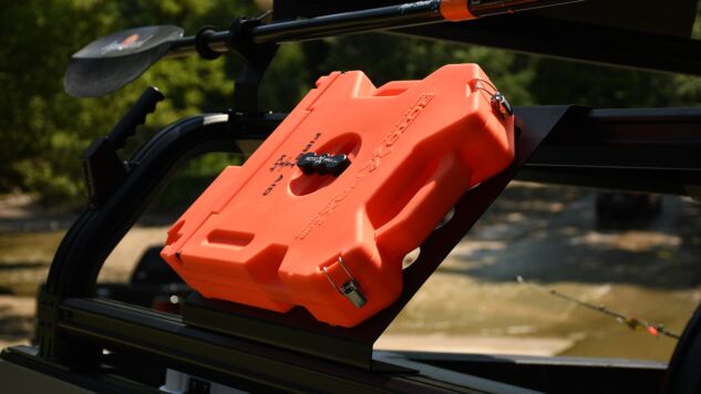 Putco 185703 TEC MOLLE Mounting Panel