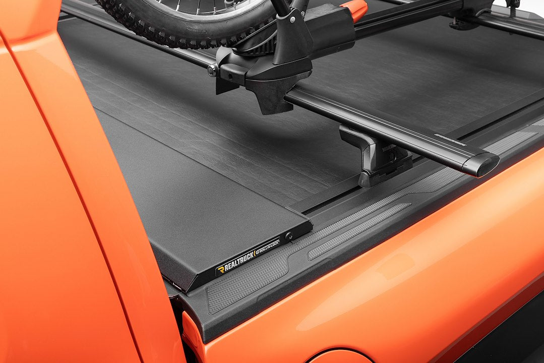 Roll-N-Lock 532M-XT M-Series XT Key-Lock Tonneau