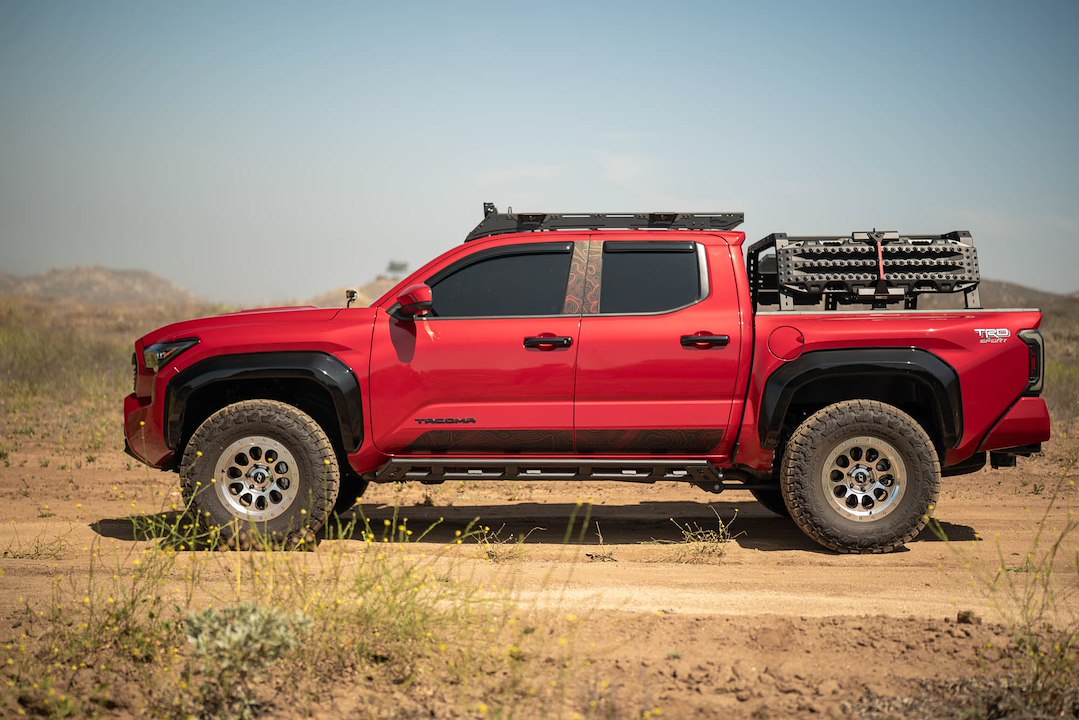 DV8 Offroad SRTT1-04 Tacoma Rock Sliders with Steps