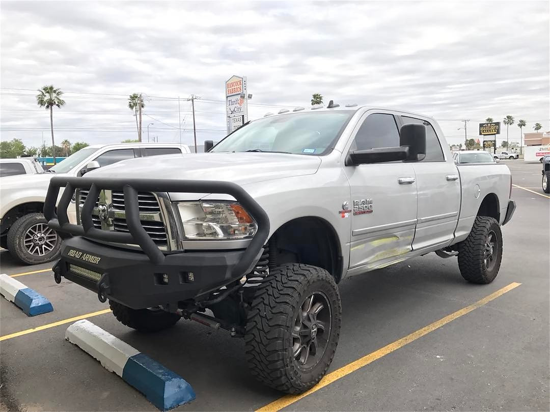 Road Armor 408R2B-NW Stealth Titan II Front Bumper