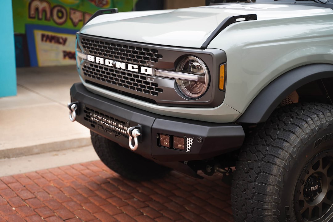 DV8 Offroad FBBR-03 Modular Steel Bronco Bumper