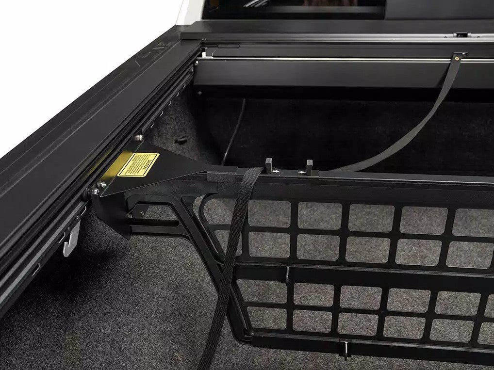 Roll-N-Lock Cm401 Truck-Bed Cargo Divider