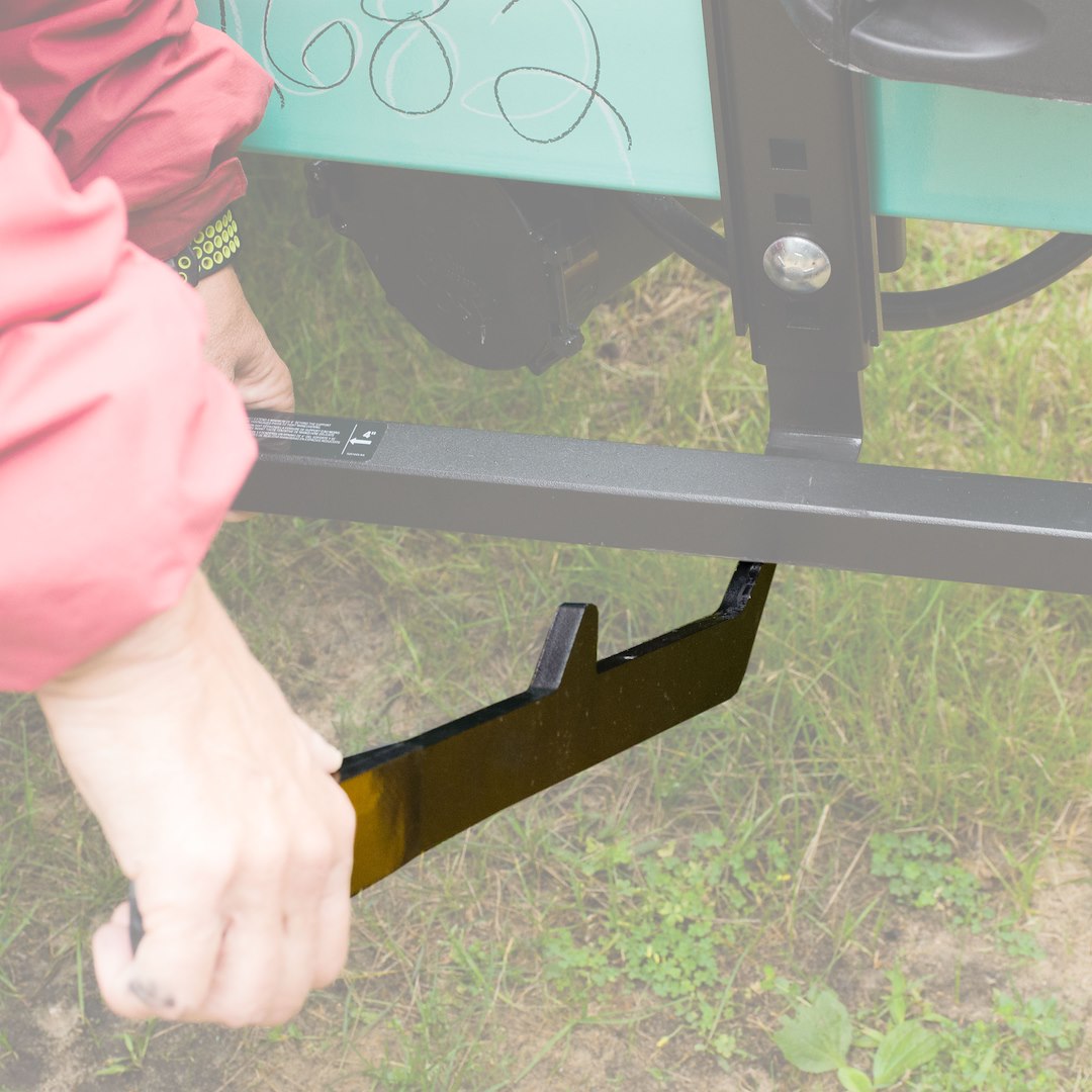 Curt 17512 Weight Distribution Hitch Lift Handle - image 3