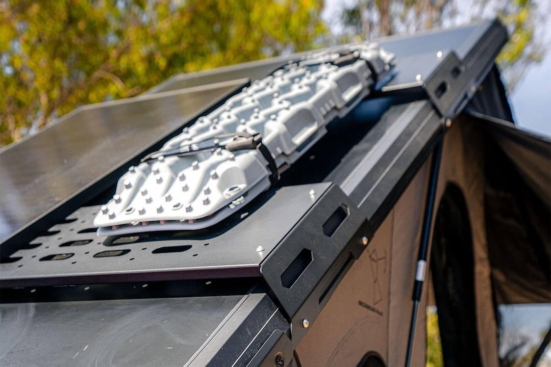 Ironman 4x4 IRTT0056 Orion 1400 Hard Shell Tent