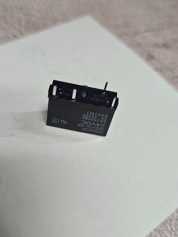 Lewmar B11546 Multi Purpose Relay - image 1