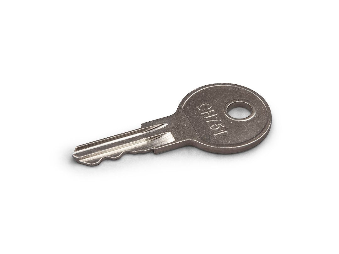 B&B Molders Switch Blade Key Code Ch751 No Logo Key (94152)