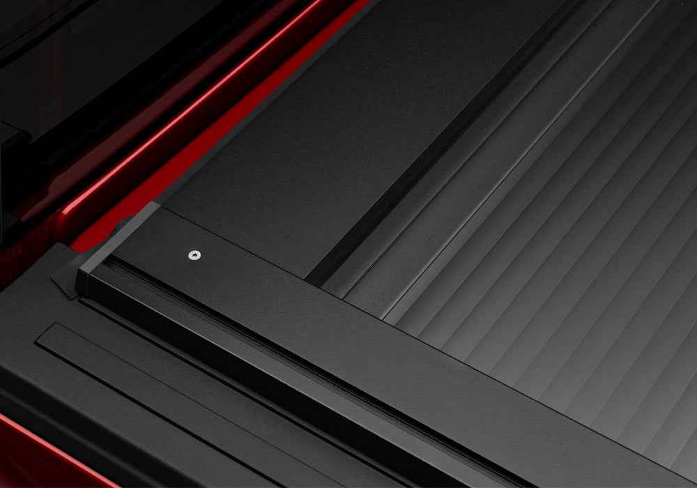 Retrax T-60462 RetraxONE XR Tonneau Cover for Chevy/GMC