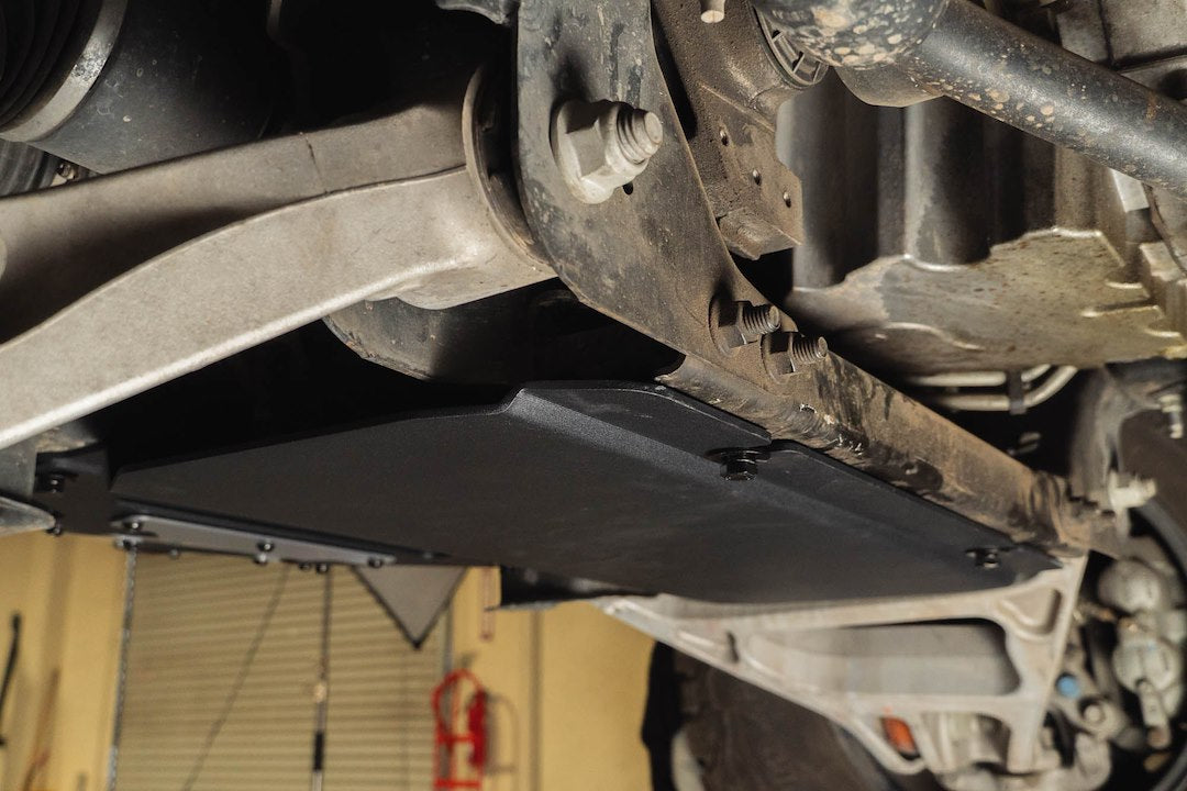 DV8 Offroad SPFF1-01 Front Differential Skid Plate