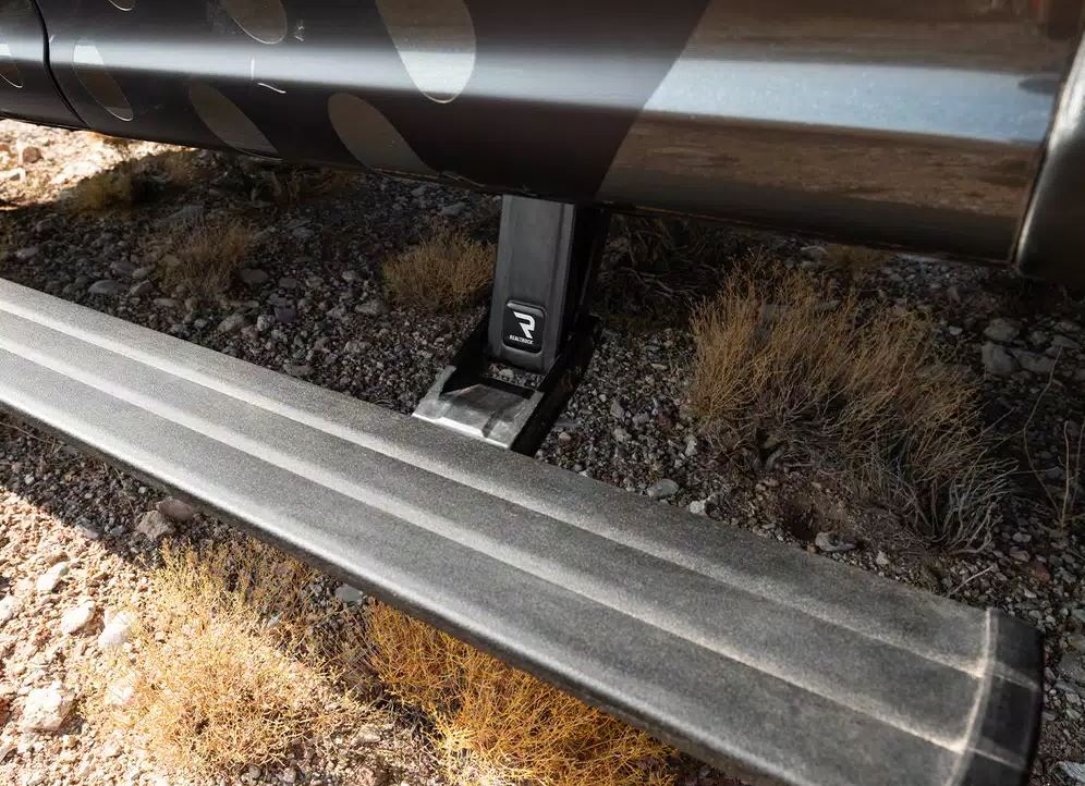 Amp Research PowerStep™ Smart Series Running Board 86252-01A - image 7