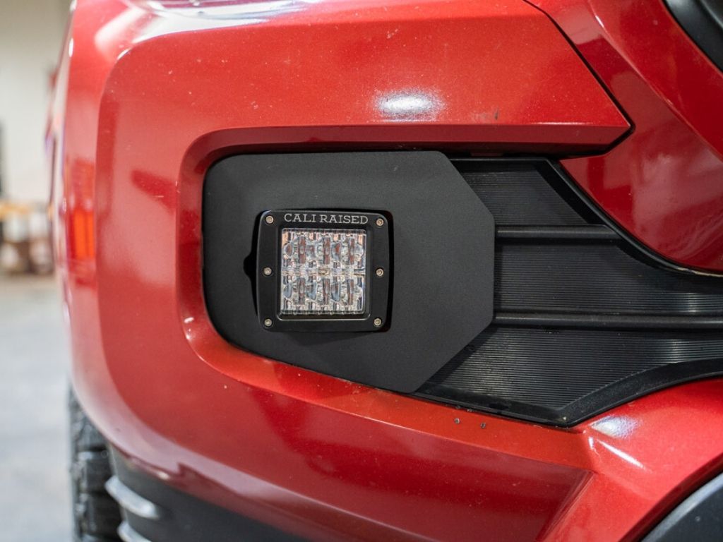 Cali Raised LED CR2532 18W Tacoma Fog Lights, Pair - image 5