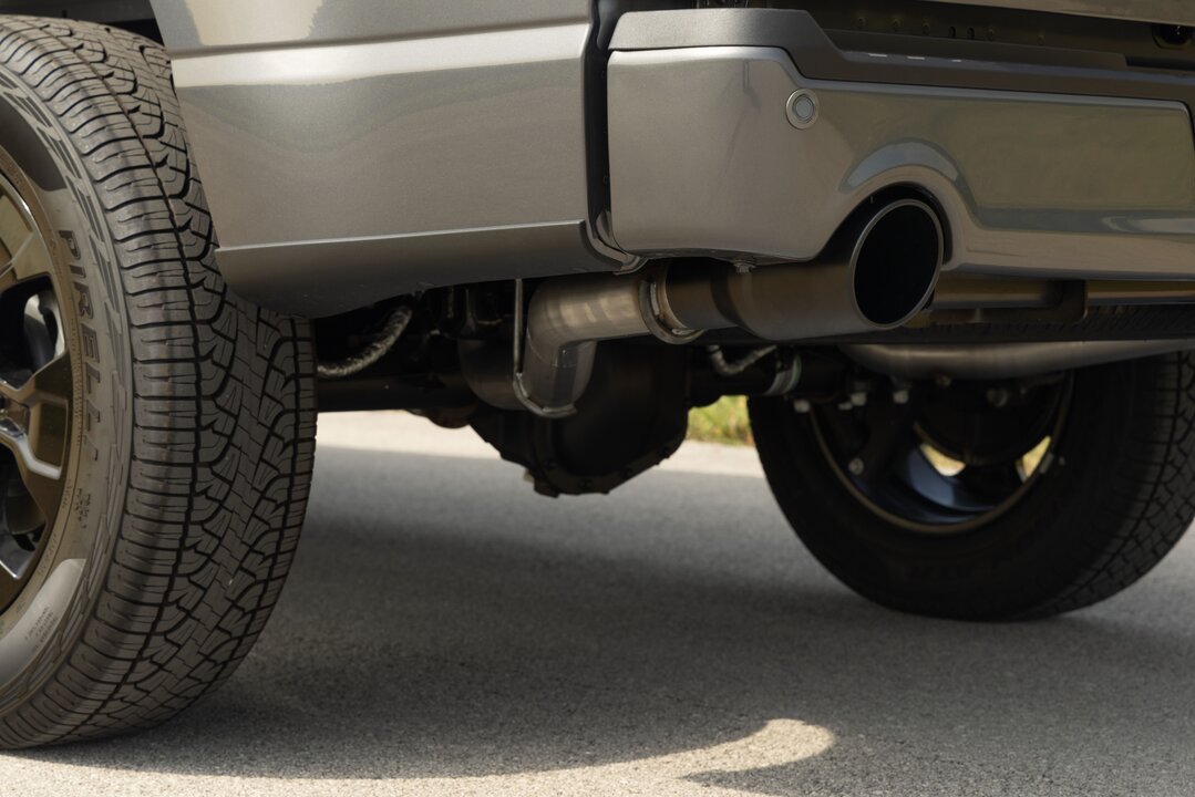 Flowmaster 818168 Outlaw Cat-Back Exhaust for F-150