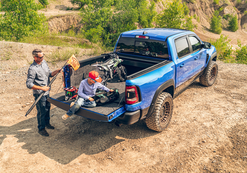 Retrax 30232 IX Aluminium Tonneau Cover for Ram 1500